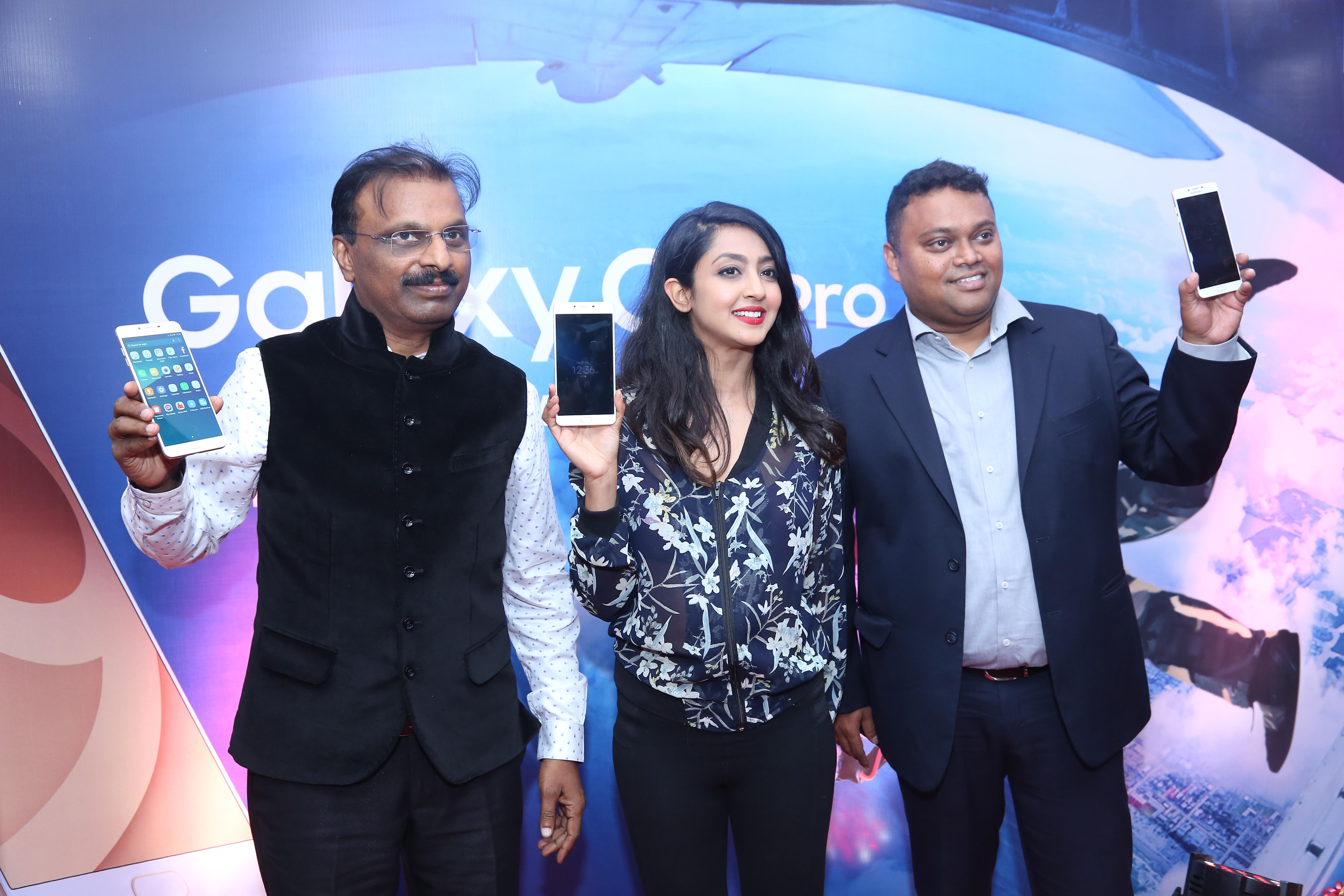 Sangeetha Mobiles, Pvt. Ltd.’s Competitors, Revenue, Number of